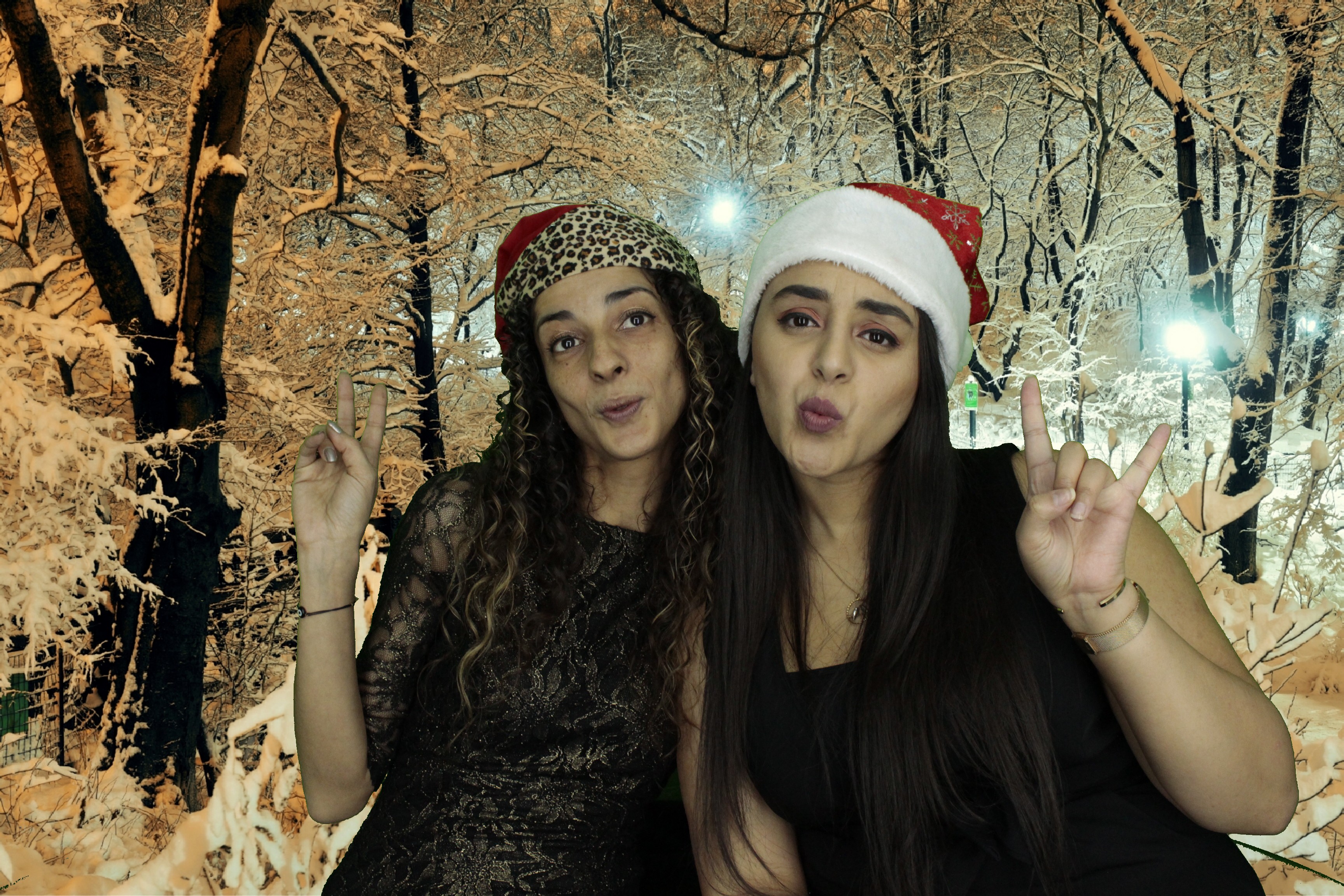 Silvermere Christmas Party | View more photos from the event at gallery.myphotoboothexperience.co.uk/u/MyPhotoBoothExperienceLtd/Silvermere-Christmas-Party-3